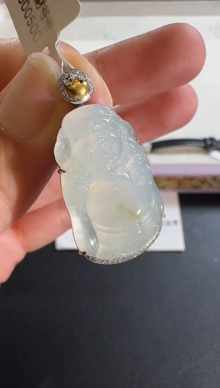 【闪购商品】翡翠吊坠(不含链)18K金镶嵌【源头工厂】钻石镶嵌