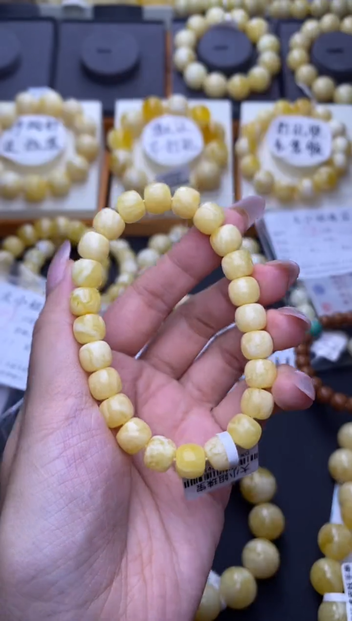 未镶嵌琥珀裸石 大小姐珠宝严选113