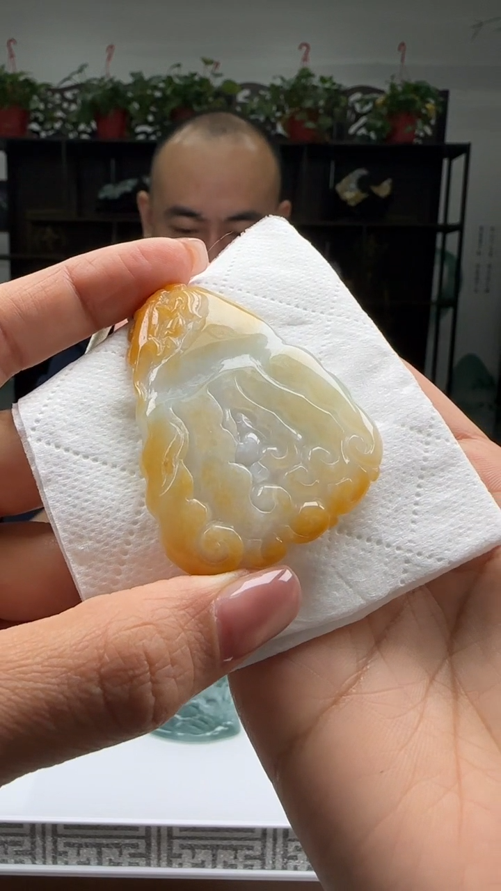 【闪购商品】翡翠颈饰未镶嵌天然翡翠A货吊坠