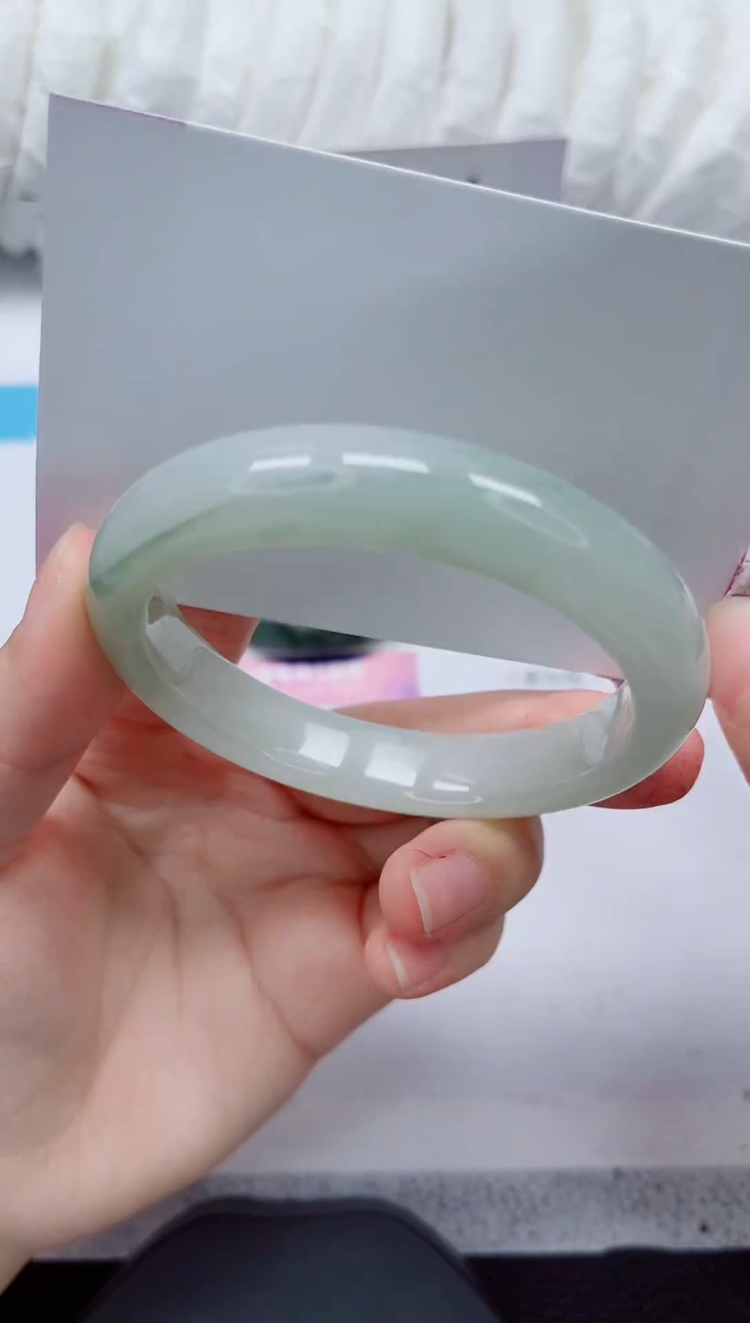 未镶嵌手镯石英质玉130-56/57