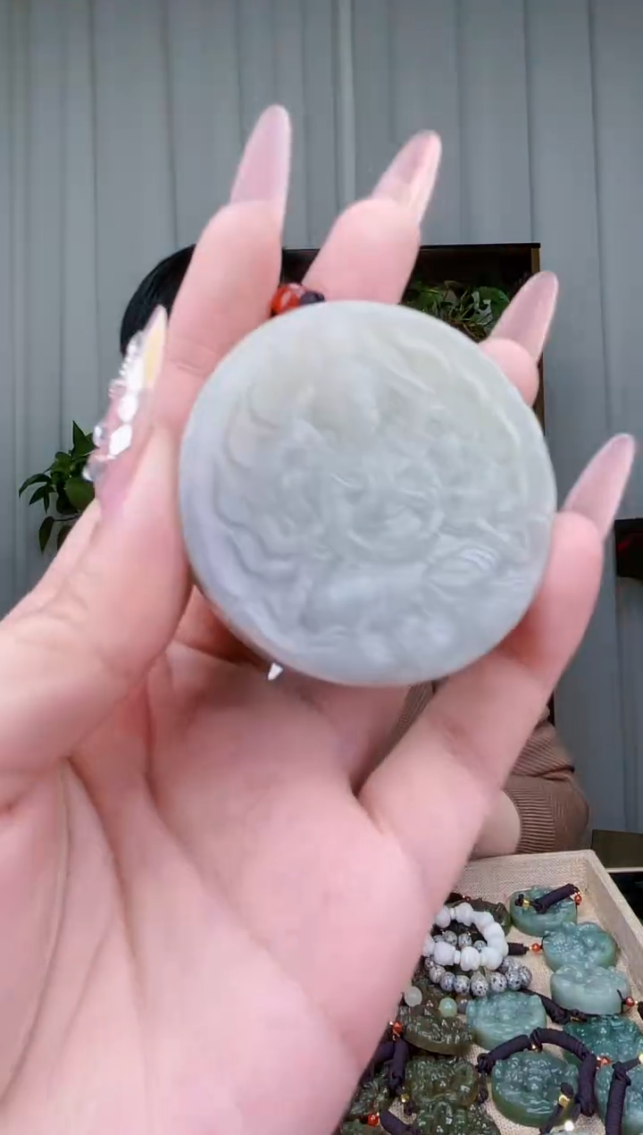 【闪购商品】和田玉挂件未镶嵌拍一发一，多样性发货！