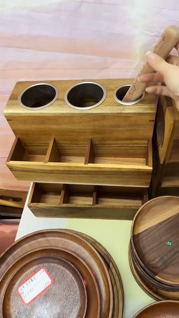 3格洞相思木不退不换微瑕