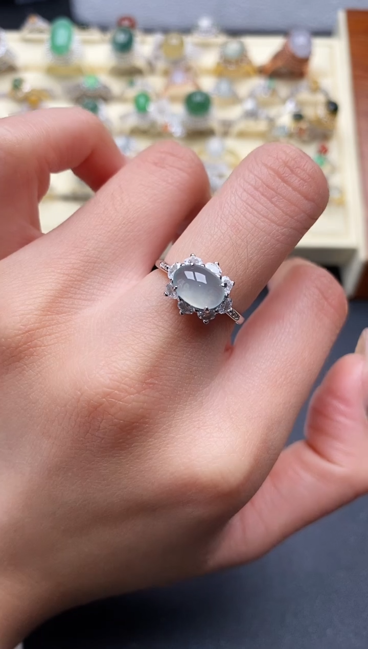 【闪购商品】翡翠戒指银S925镶嵌3333333+5