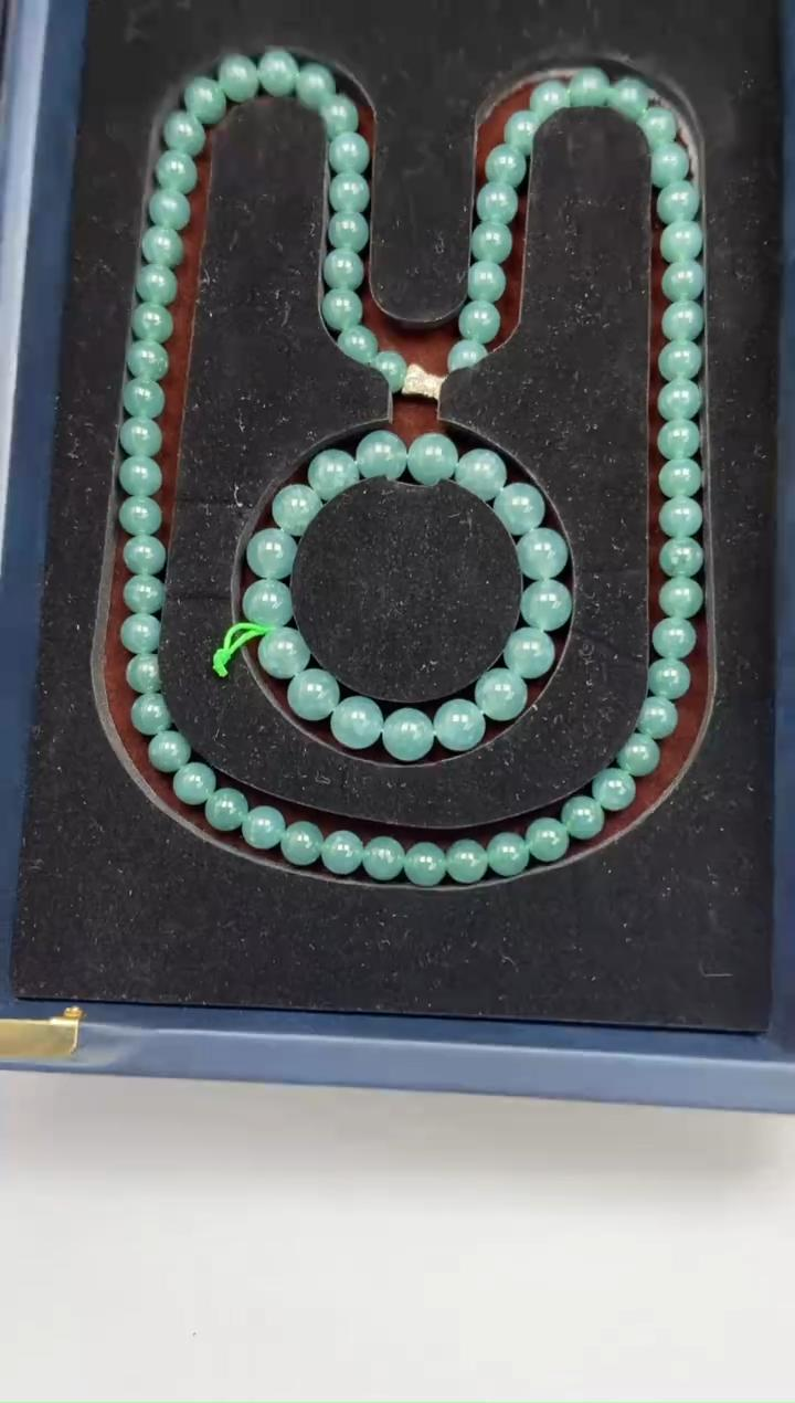 天然A货翡翠套链（拍一发一套）5468-6