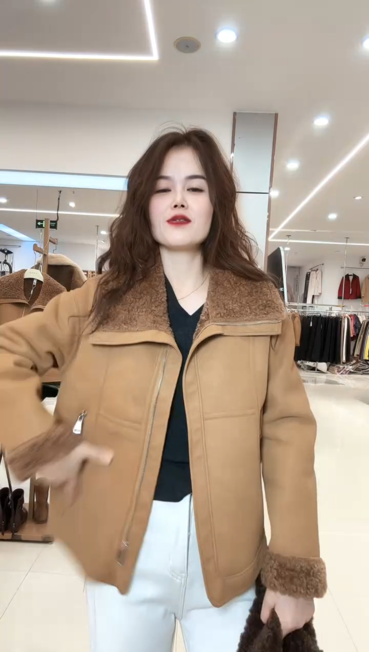 时尚皮毛一体外套