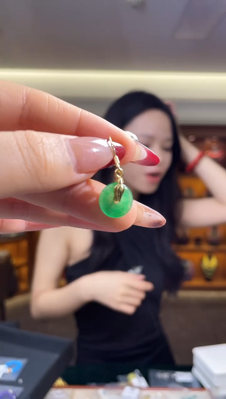 未镶嵌翡翠耳饰（多样性发一件）