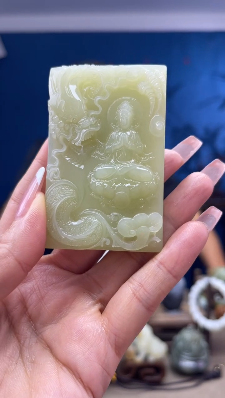 颈饰未镶嵌和田玉1