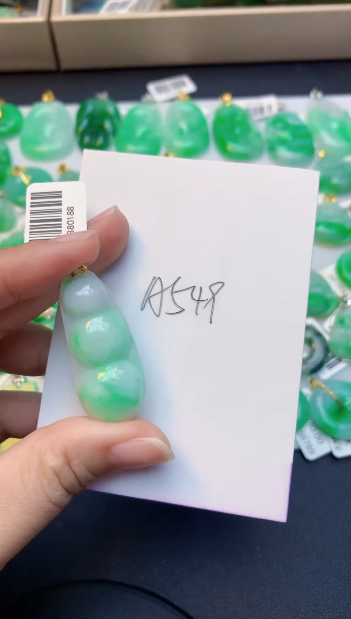 颈饰18K金镶嵌翡翠天然A货缅甸翡翠百元以上9元证书费自理