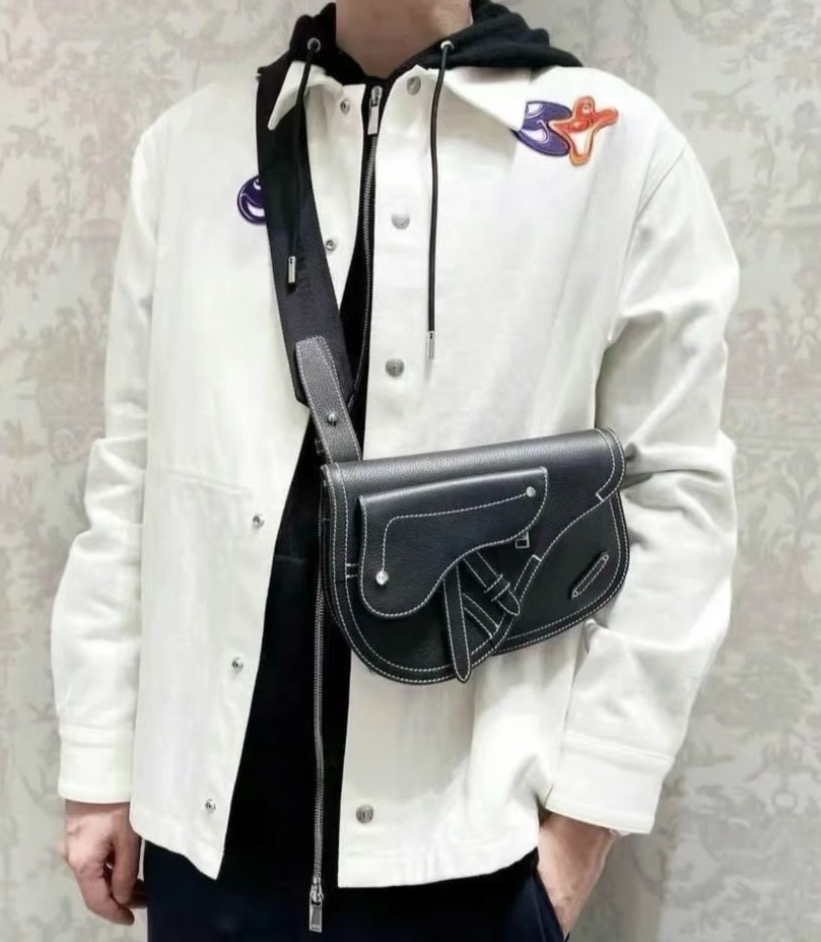 99新 DIOR/迪奥 潮奢豆 严选/字母暗纹满印外套/H13807 