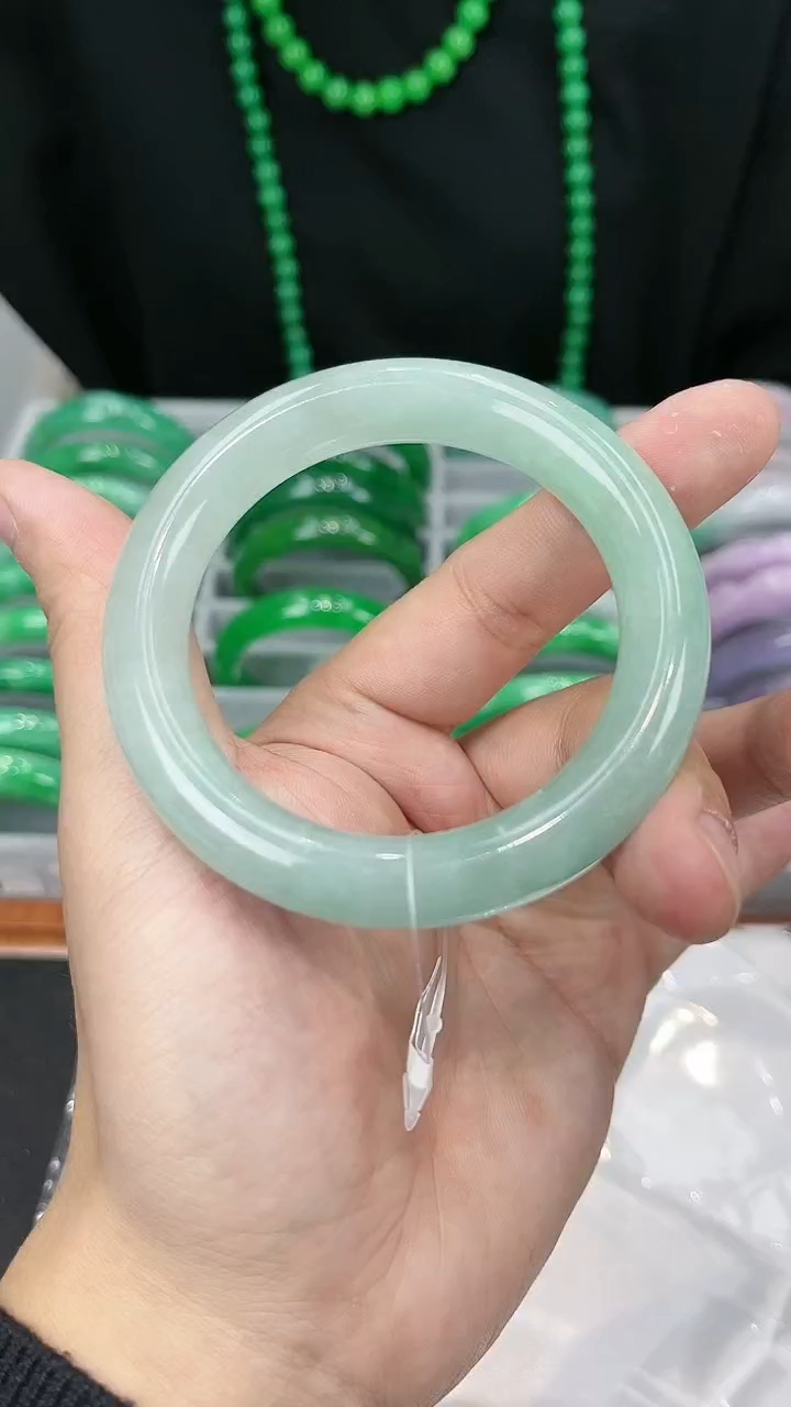 【闪购商品】砖雕s51 冰晴水手镯  圈口54.8