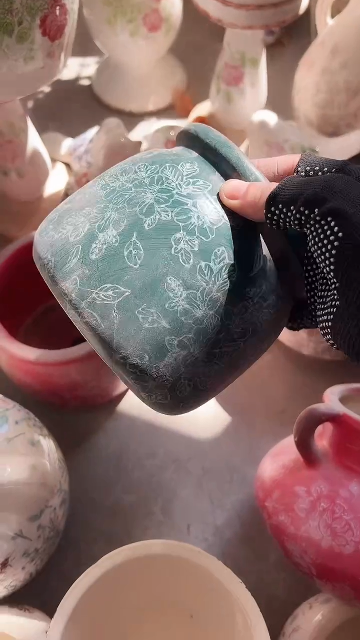 【闪购商品】陶瓷有孔花盆高13cm内口11.5cm