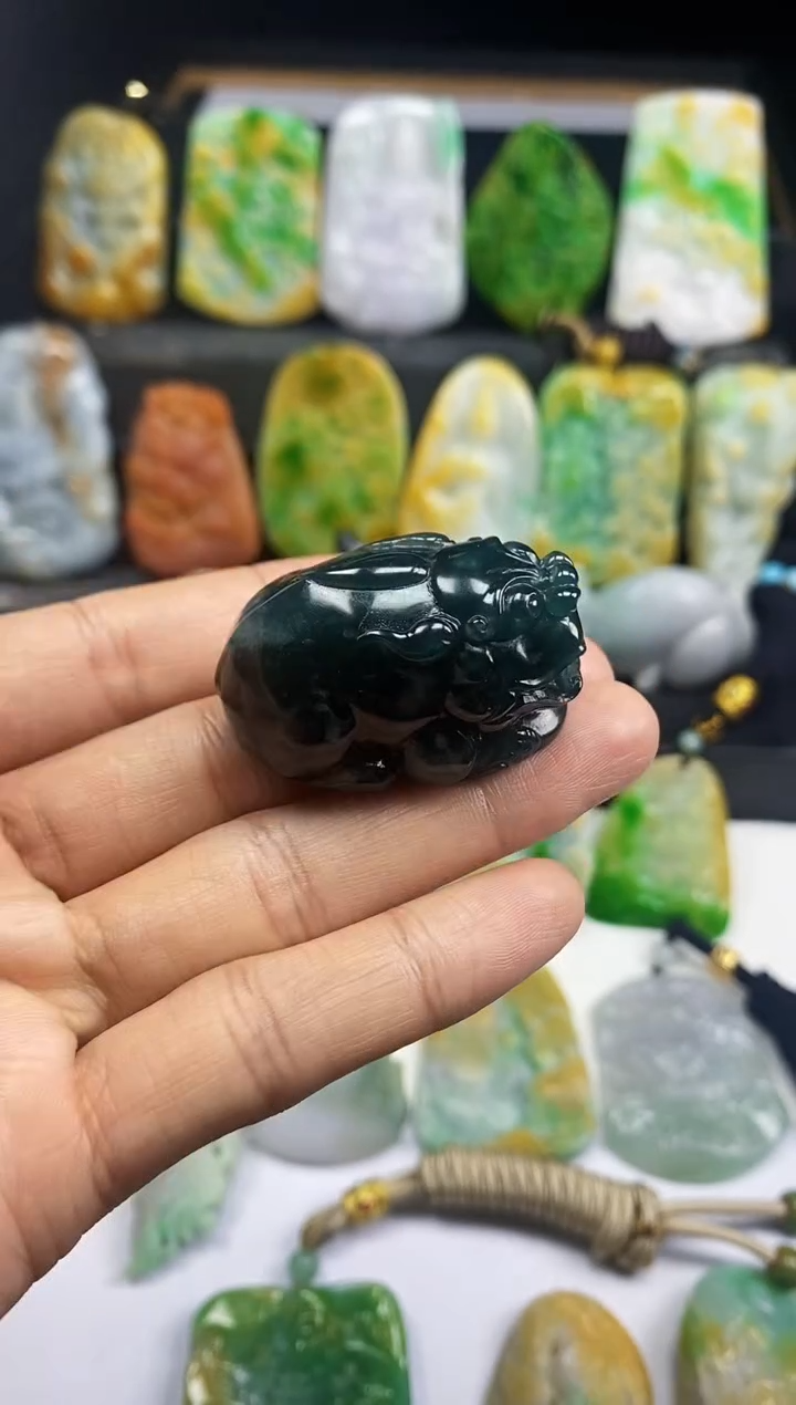 【闪购商品】定制翡翠未镶嵌翡翠A货