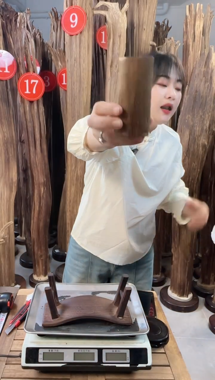 沉香碎屑沉香沉香多样性发一件33