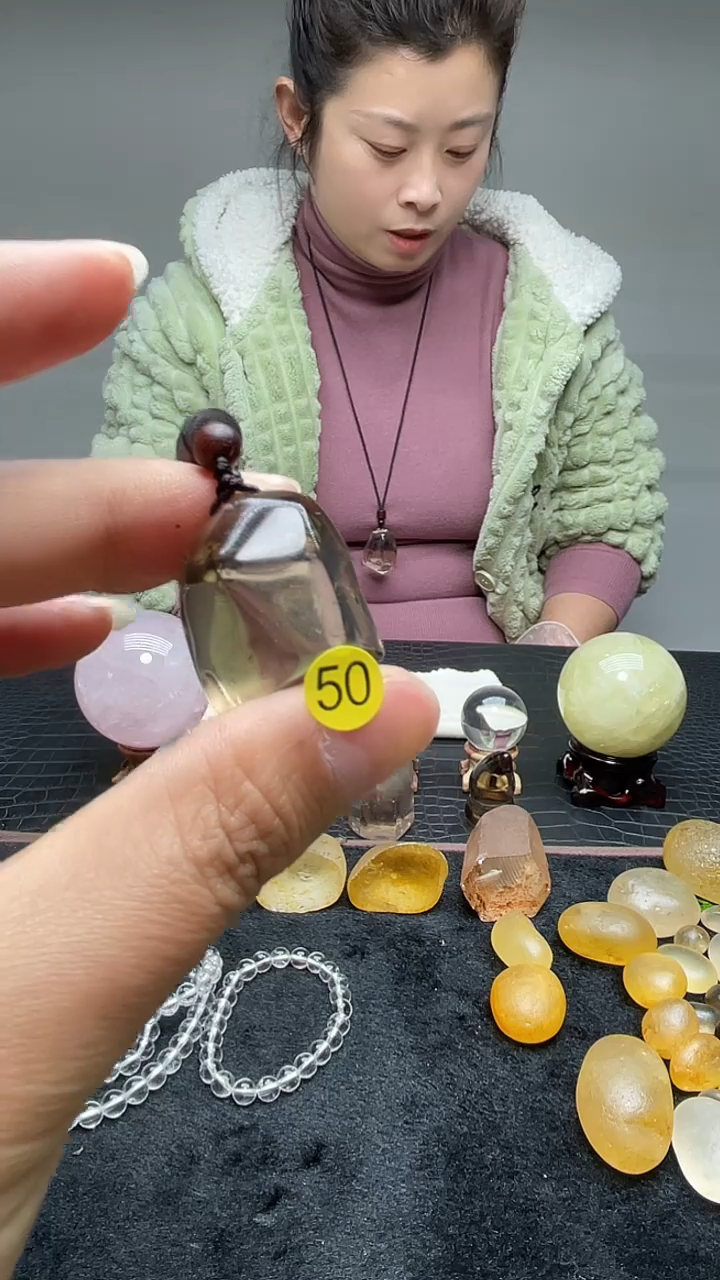 未镶嵌珠宝半成品水晶50