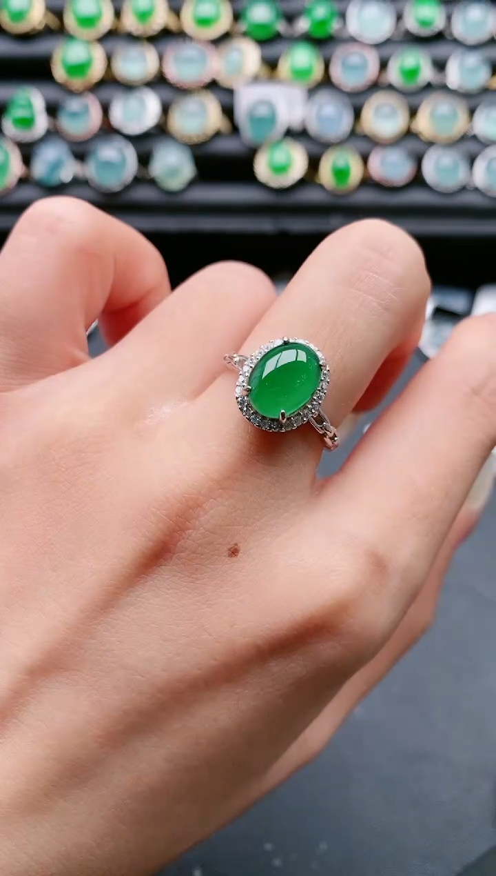 【闪购商品】翡翠戒指银S925镶嵌111111