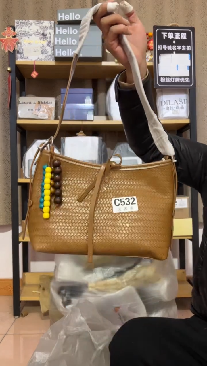 小牛剖层皮革老张家女包532