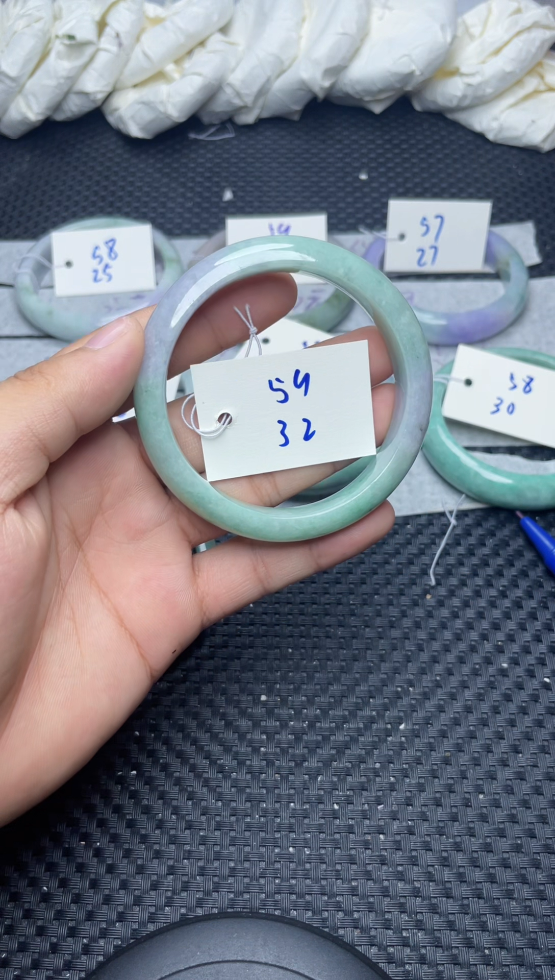未镶嵌手镯翡翠32