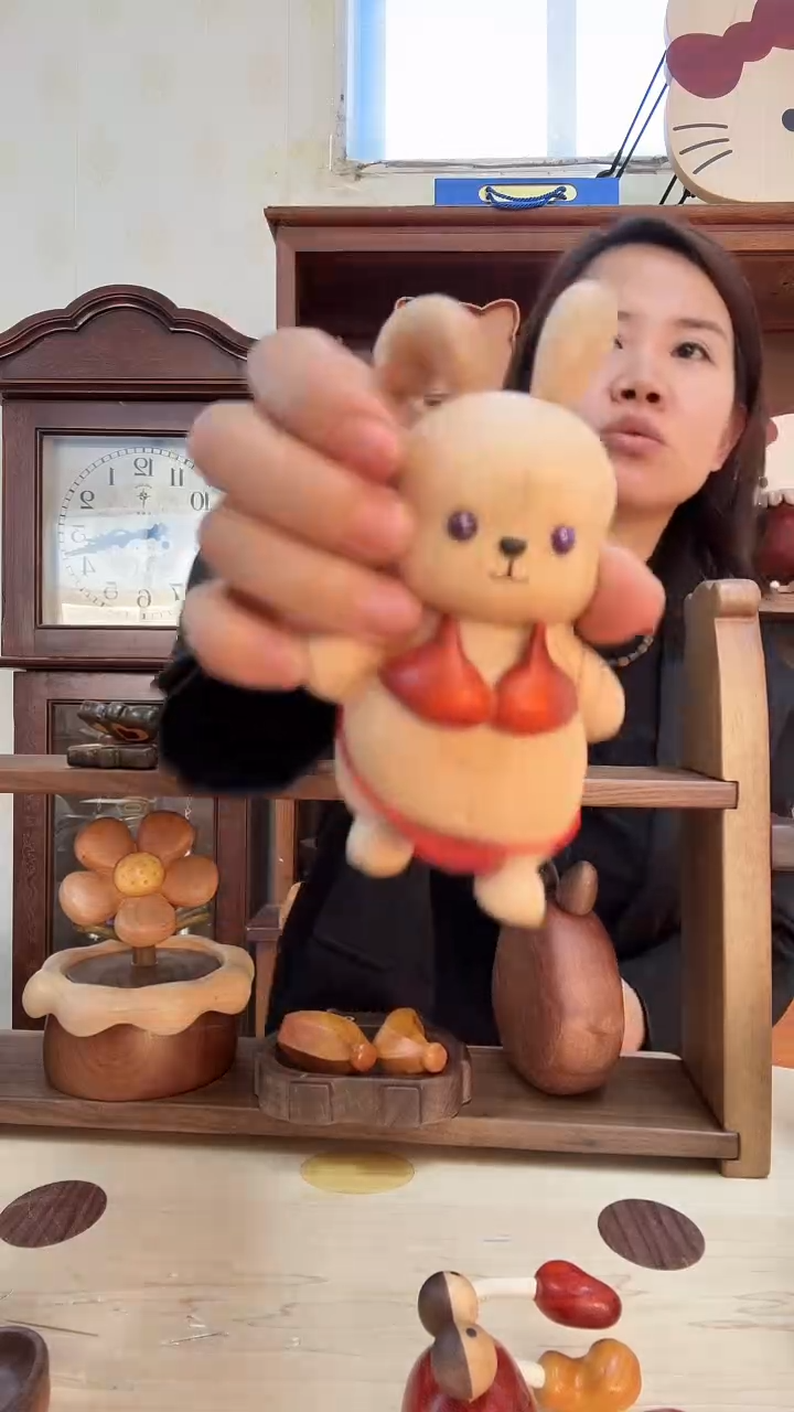 木比基尼兔子 摆件