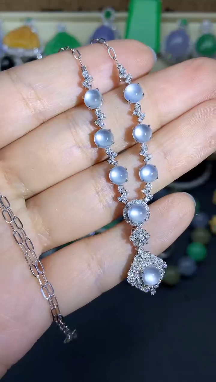 【闪购商品】翡翠颈饰18K金镶嵌698-中国好珍宝