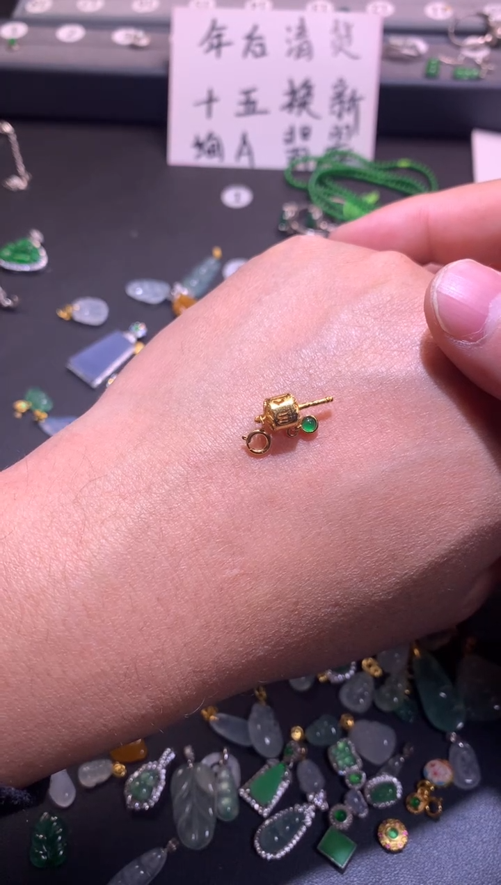 【闪购商品】翡翠吊坠(不含链)银S925镶嵌1