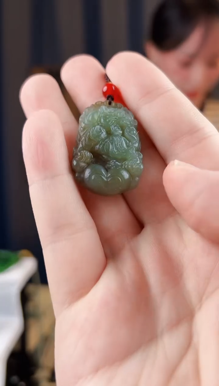 颈饰未镶嵌和田玉拍一发一，多样性发货