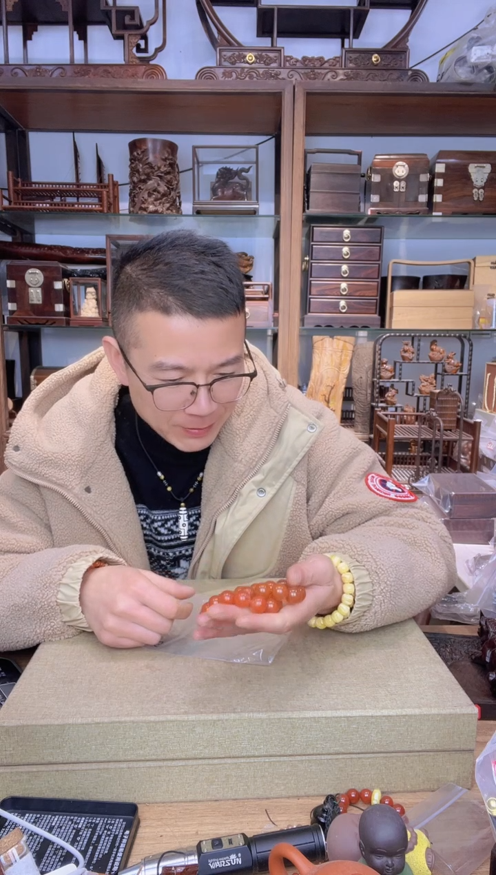 【闪购商品】乌木类书架915南川料1.5+单圈手串
