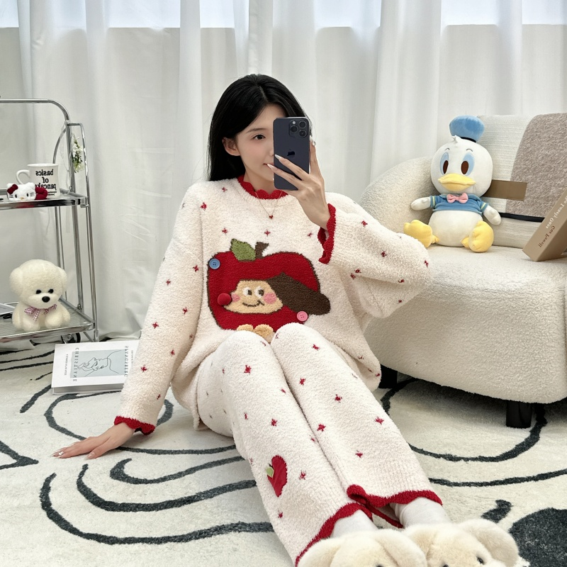 可爱睡衣女款秋冬季小熊半边绒女圆领家居服套头套装加绒加厚新款