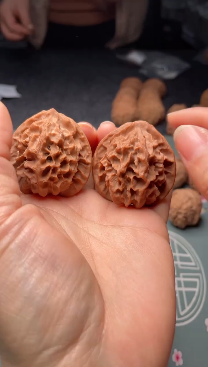 把件文玩核桃w324   龙鳞42尺