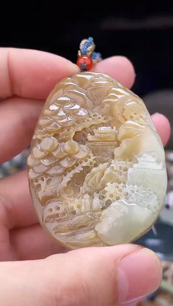 颈饰未镶嵌和田玉1