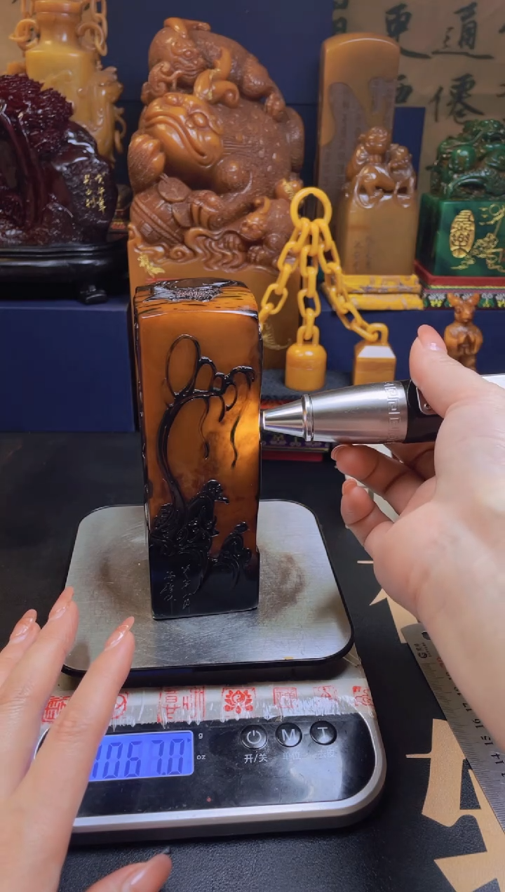 【闪购商品】寿山石印石乌鸦皮田黄长竖章