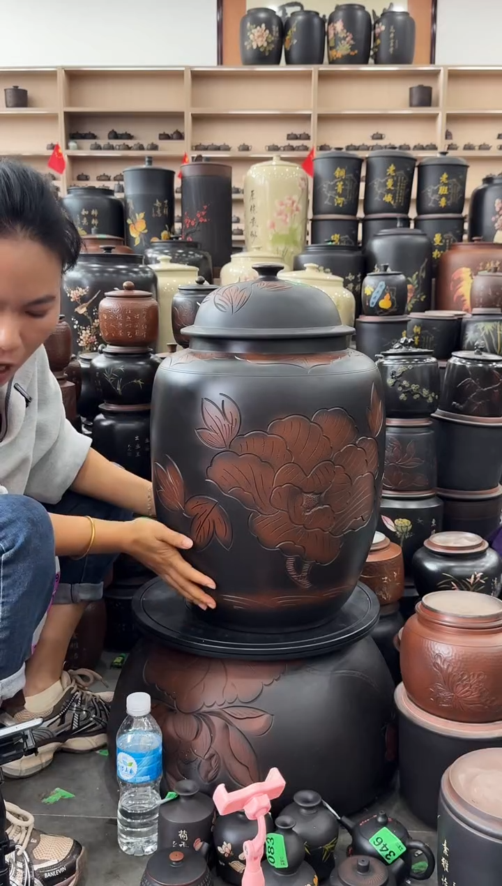 罐完品茶缸高52cm  将军盖牡丹花 103