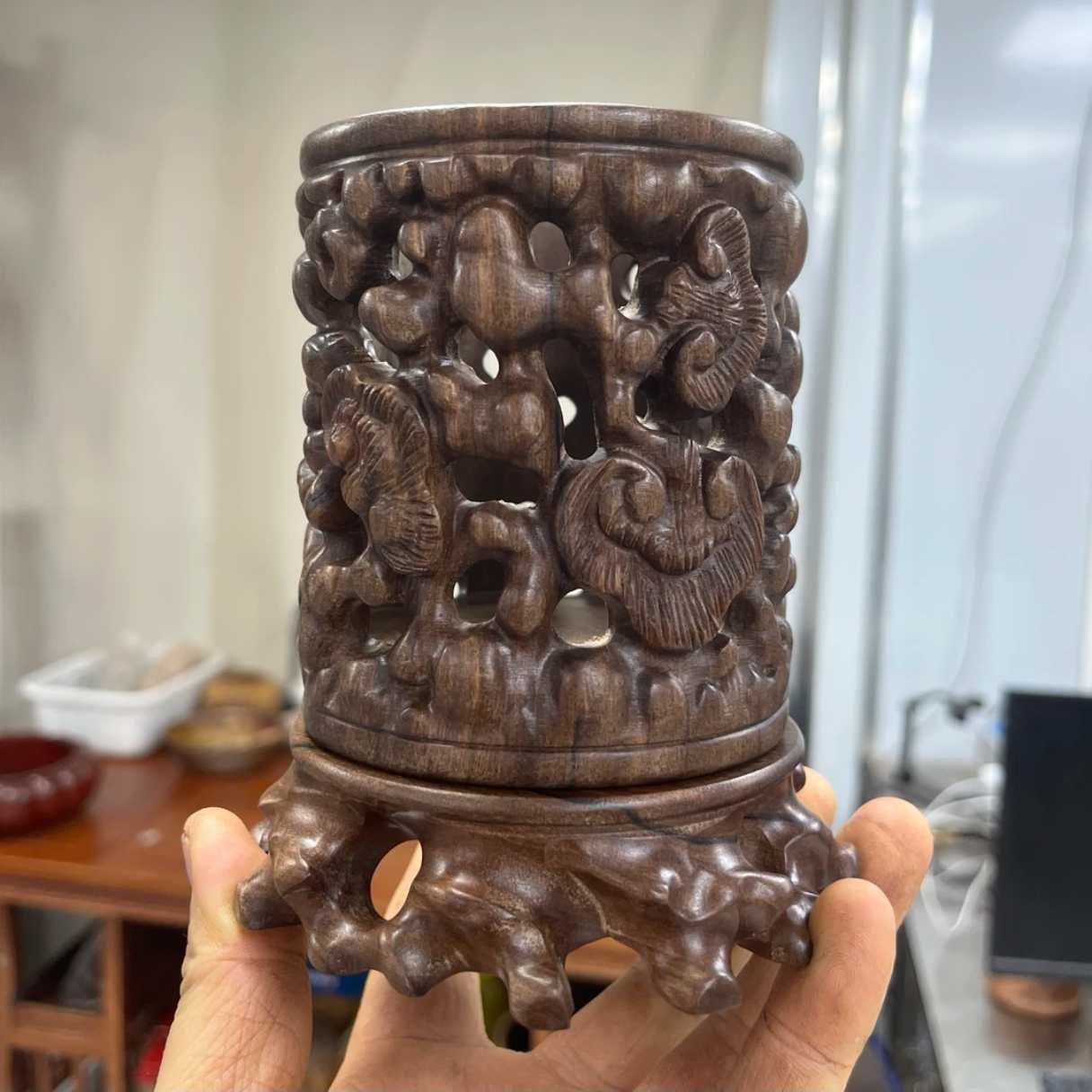 创意手工黑檀实木镂空灵芝如意造型收纳笔筒yf1