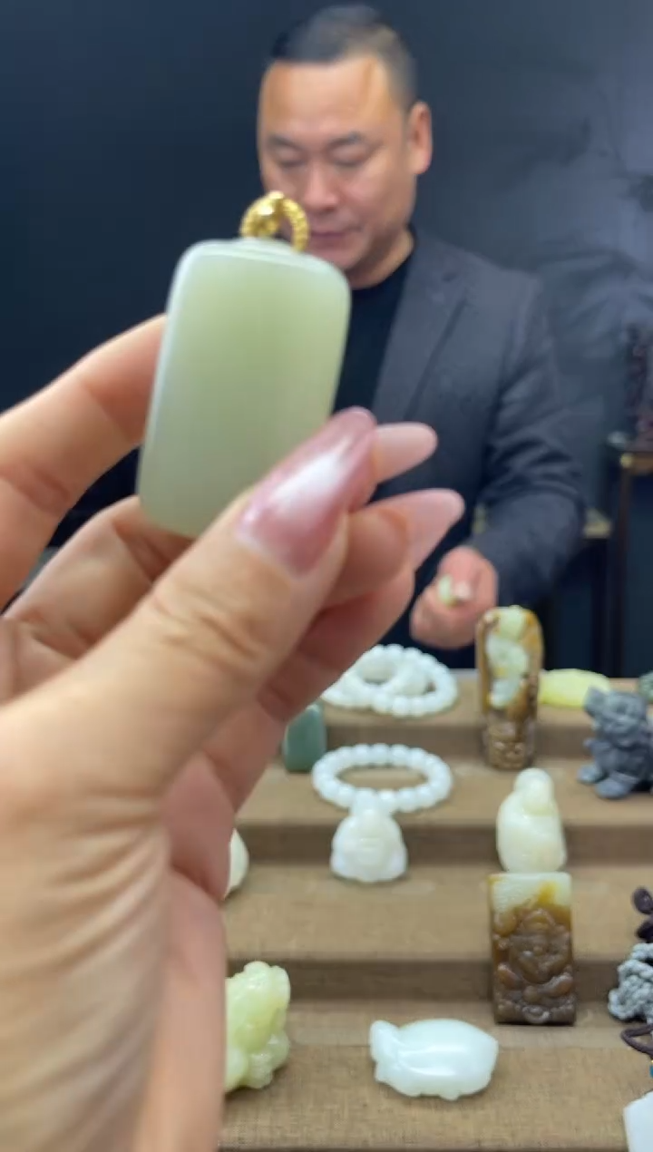 颈饰银S925镶嵌和田玉1