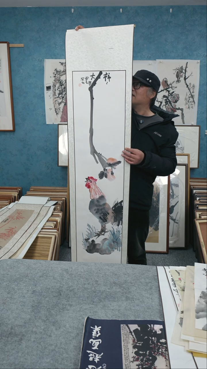 【闪购商品】国画四尺对开本土老师卷轴