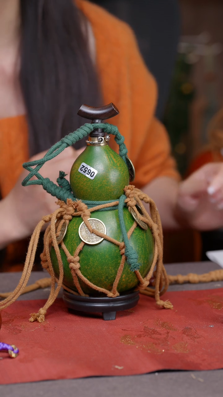 652号大漆葫芦一物一拍拍拍退退限购拉黑