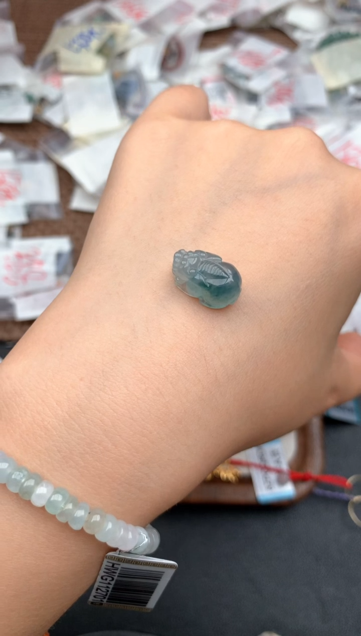 未镶嵌挂件翡翠狐*一