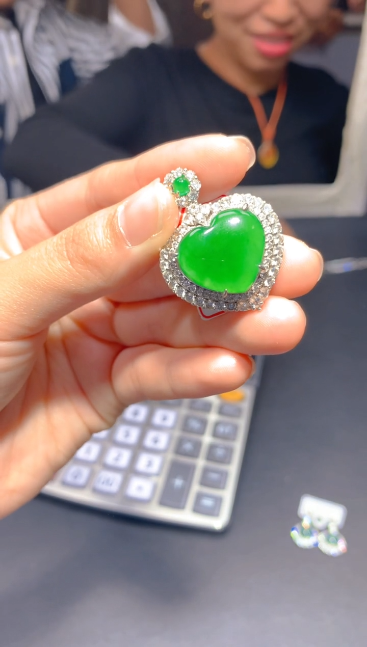 【闪购商品】定制翡翠未镶嵌33多样性发货(发其一）