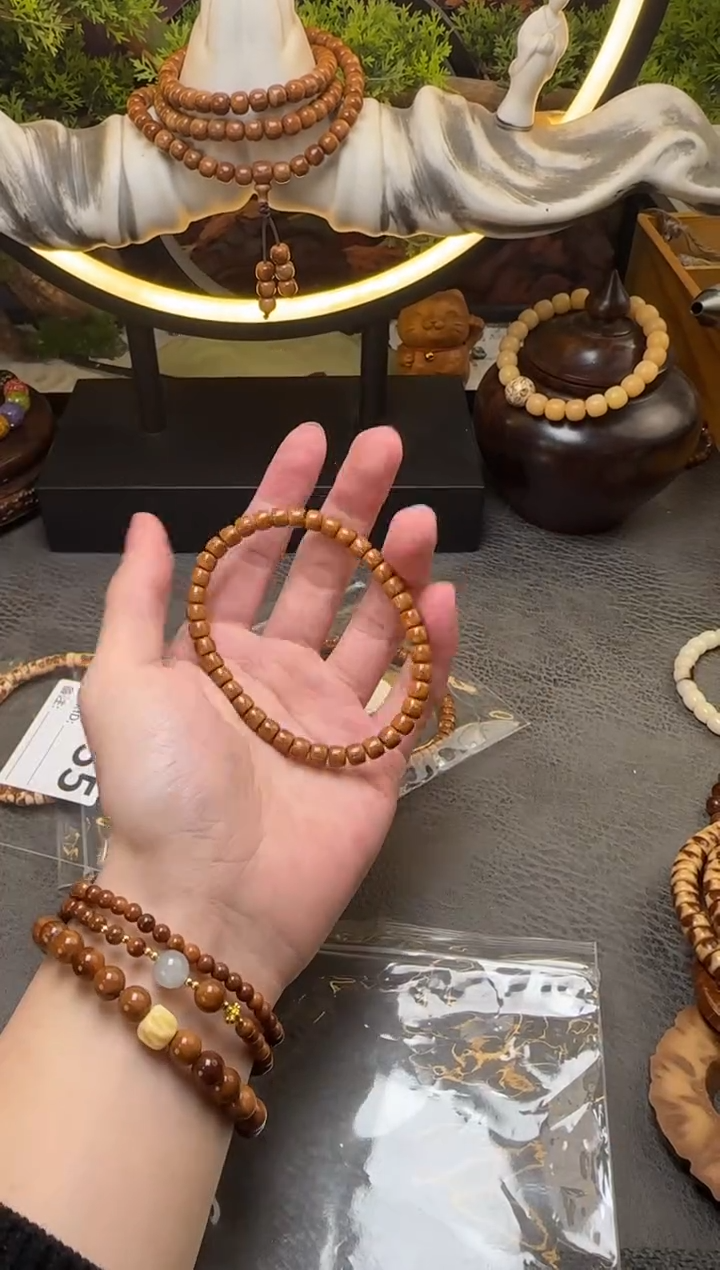 手串紫金鼠B557姜黄皮5*6实心直切