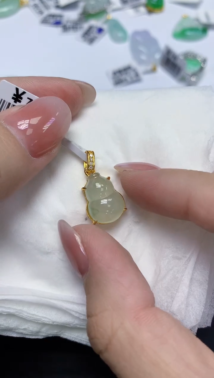 颈饰未镶嵌翡翠天然缅甸翡翠A货多样性发一件