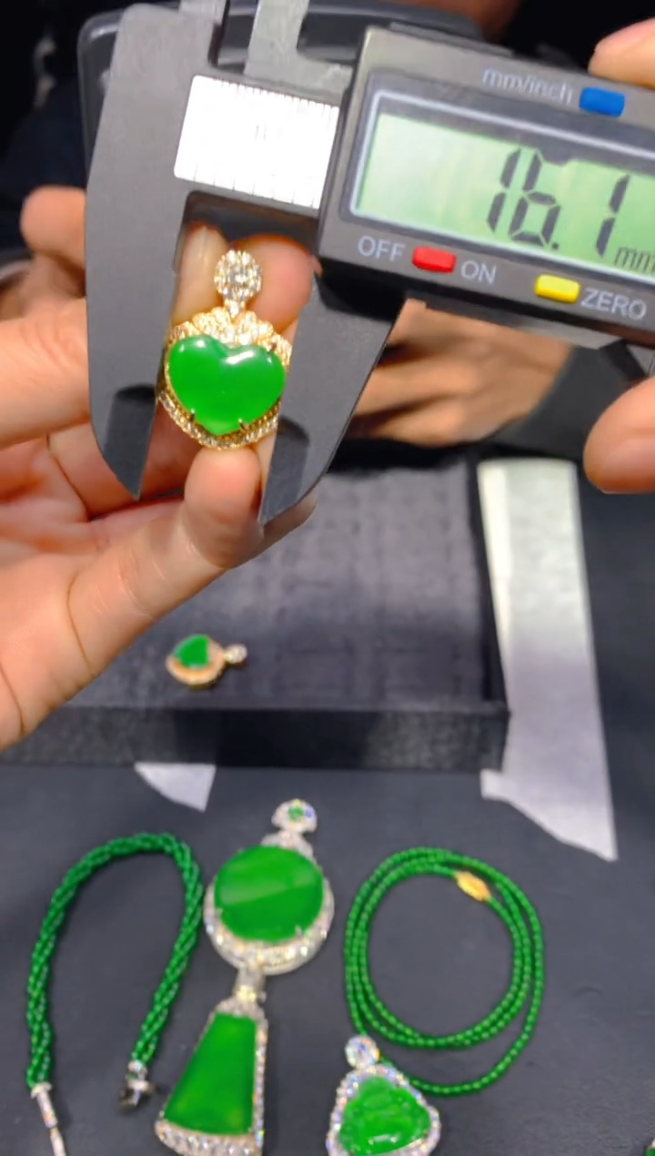 【闪购商品】定制翡翠未镶嵌203多样性发货（发其一）