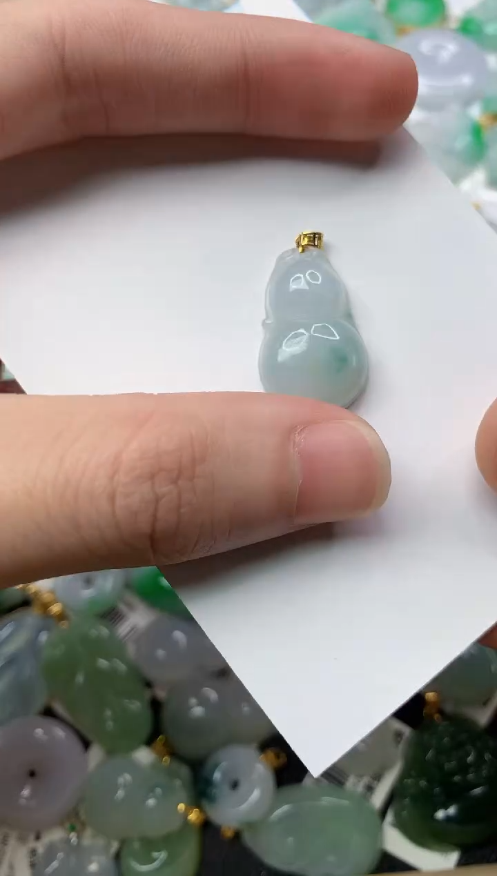 【闪购商品】翡翠颈饰18K金镶嵌9..........