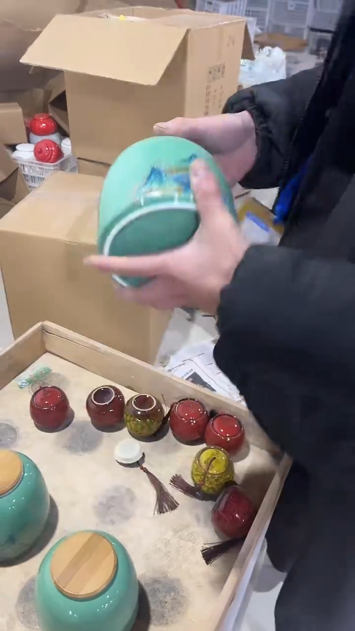 【闪购商品】摆件陶瓷茶叶罐储物罐