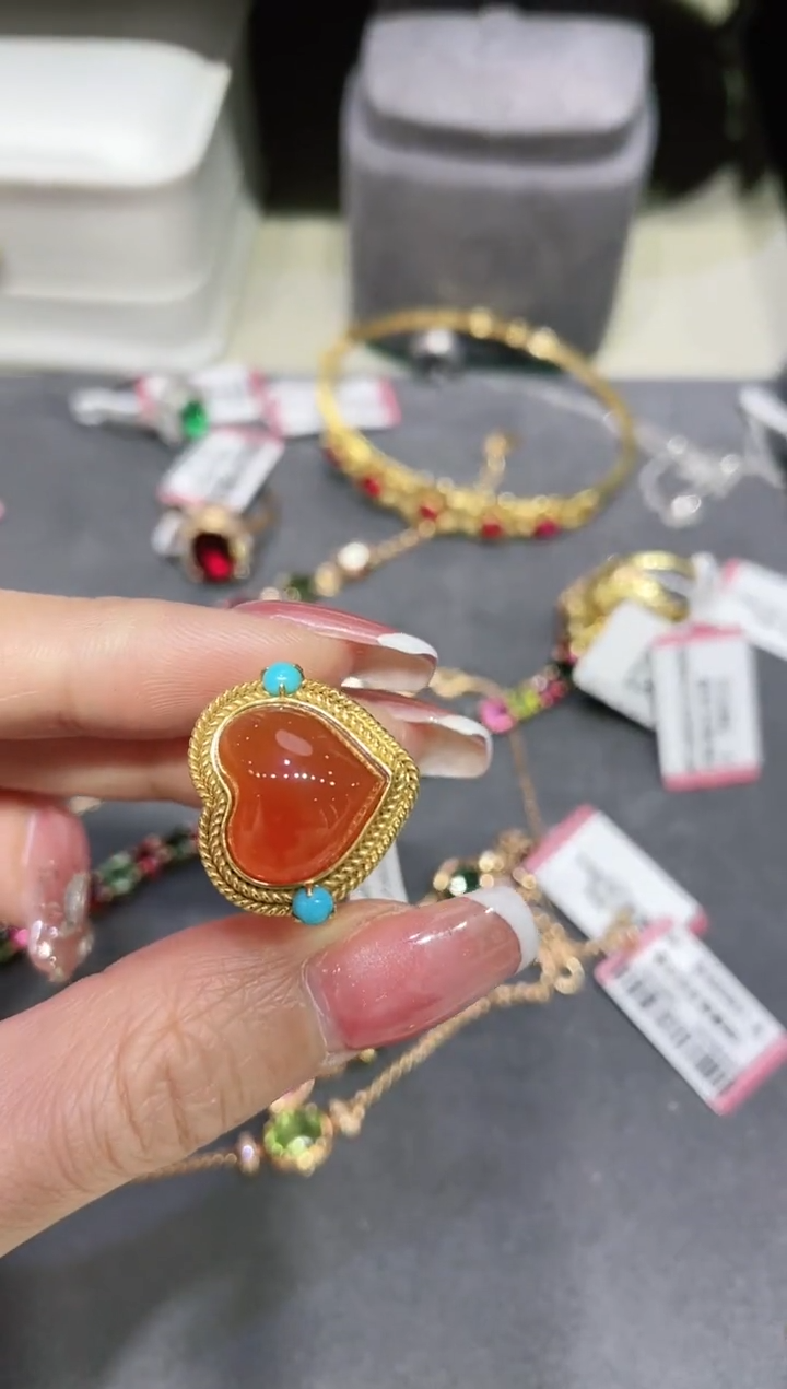 【闪购商品】南红玛瑙戒指18K金镶嵌·