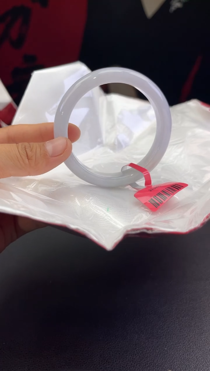 【闪购商品】翡翠手镯未镶嵌10翡翠手镯