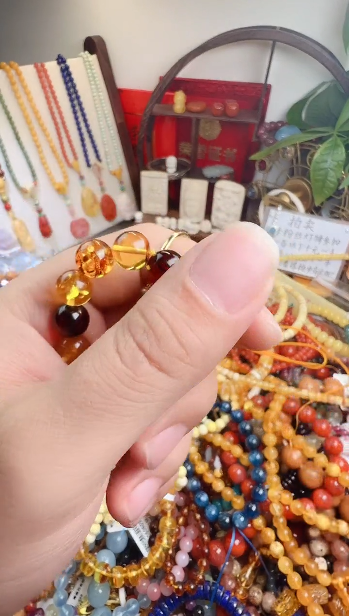 手链琥珀未镶嵌小****?一物一件）000661