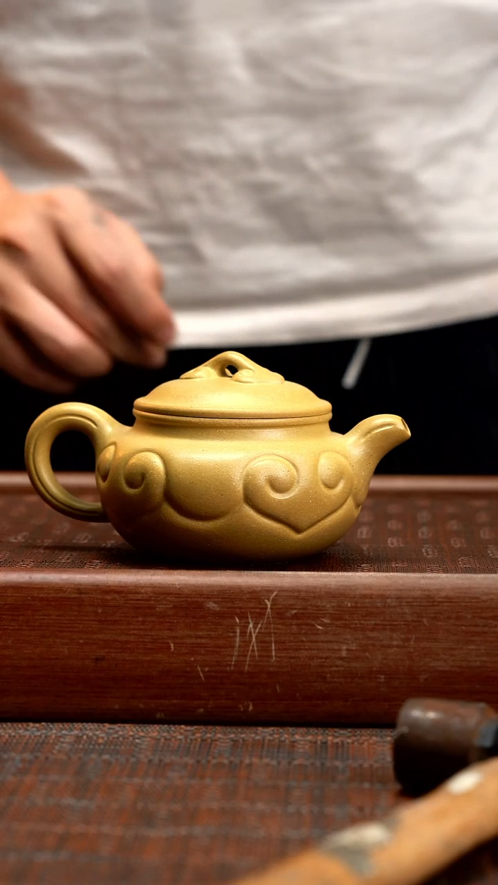 茶壶紫砂ZQQ 本绿如意仿古