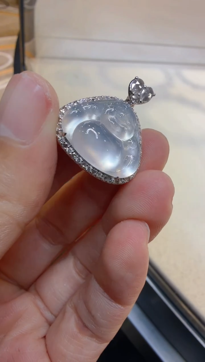 吊坠(不含链)18K金镶嵌翡翠多样性团购发一件