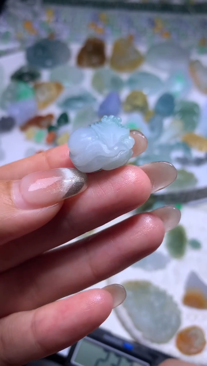 未镶嵌定制翡翠毛货