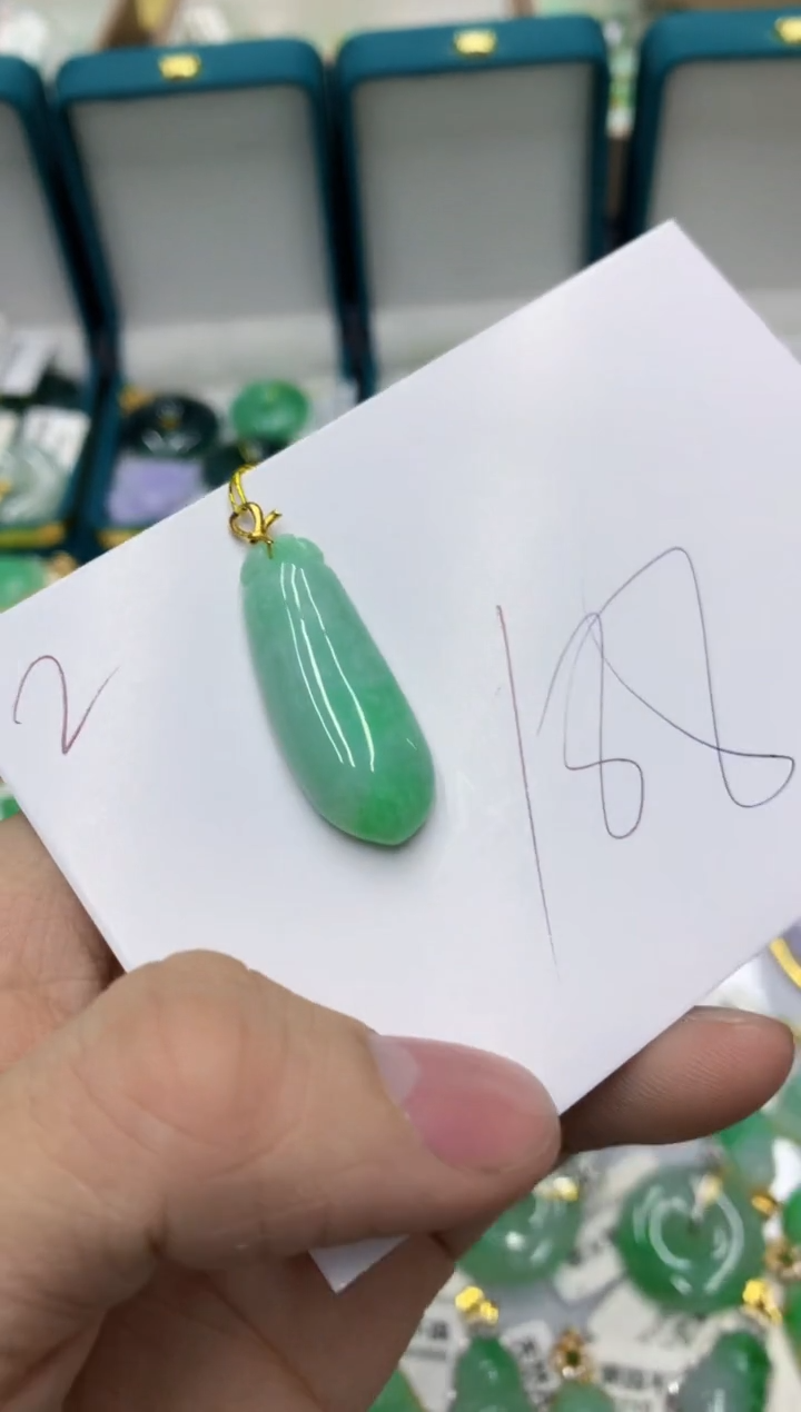 【闪购商品】翡翠颈饰18K金镶嵌1111111111