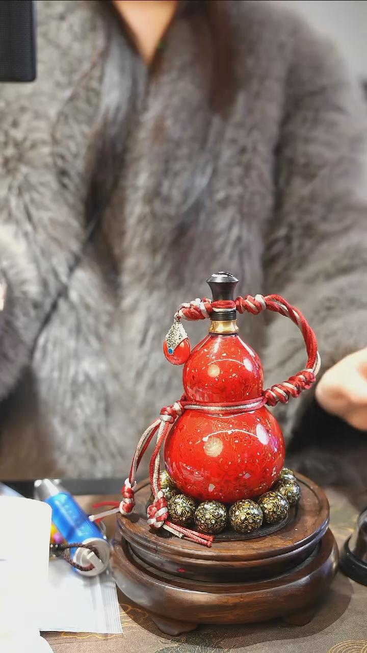 【闪购商品】XD164漆艺酒葫芦不包手串及旋转底座